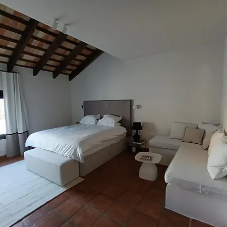 Villa Beautiful With Pool And Views *